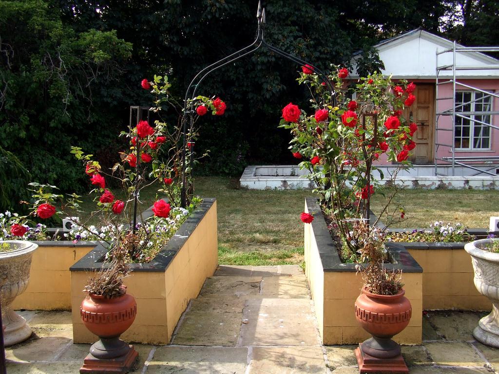 Roseview B&B Rhyl Buitenkant foto