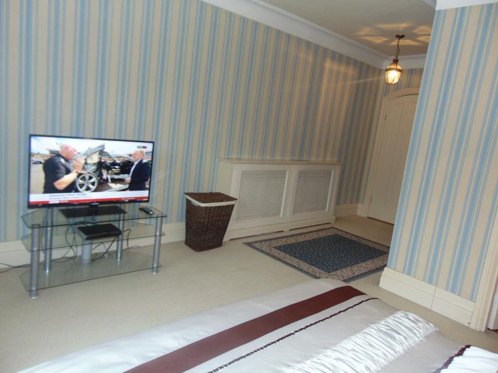 Roseview B&B Rhyl Buitenkant foto